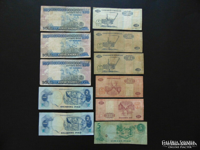 Mixed package of 11 foreign banknotes