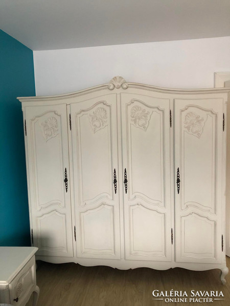 Neo-Baroque wardrobe (can be painted on request)