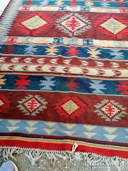 Beautiful Balkan kelim carpet 190 x 280 cm