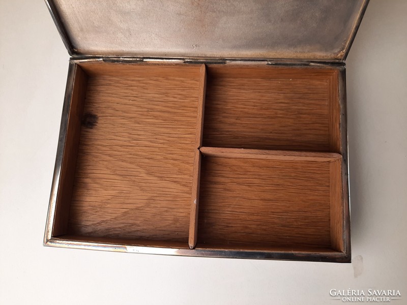 Retro alpaca cigarette box with wooden insert