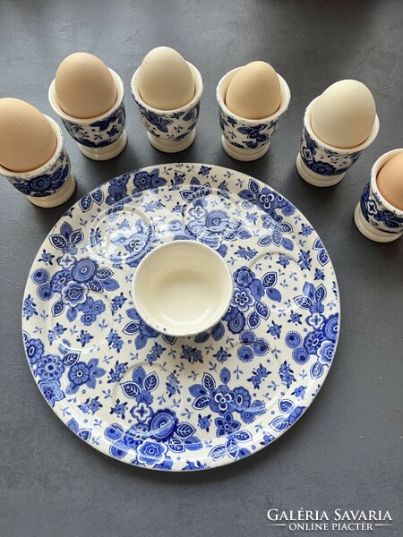 Antique Dutch société céramique maestricht, Beatrix faience boiled egg serving set