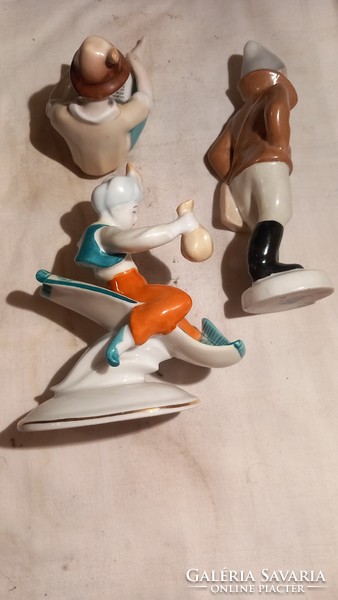 3 flawless porcelain figurines (drasche, aquincum, hólloházi)