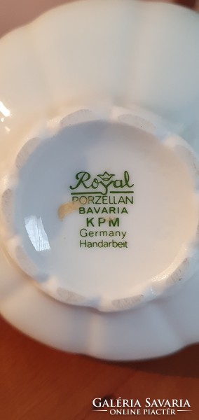 A beautiful royal Bavarian porcelain vase