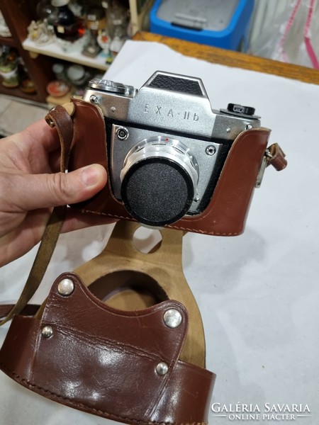Old exa 2b camera
