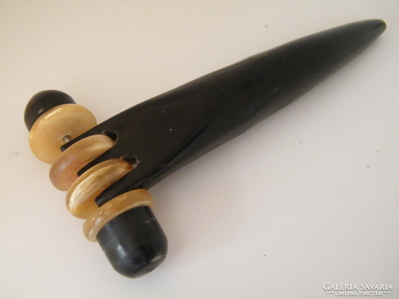 Natural horn manual roller massager