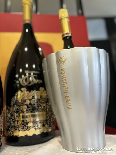 Jamie hayon grey-gold limited edition dedicated champagne cooler for piper-heidsieck champagne