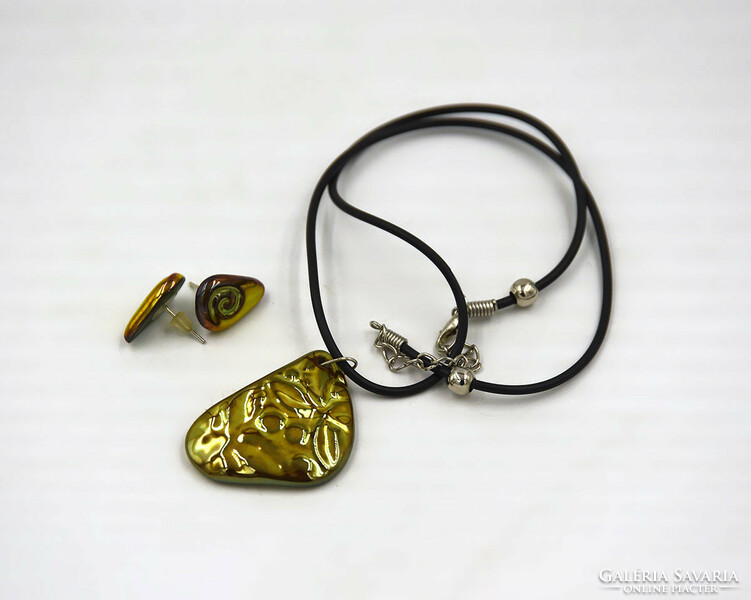 Zsolnay eozin jewelry, pendant on leather strap + earrings