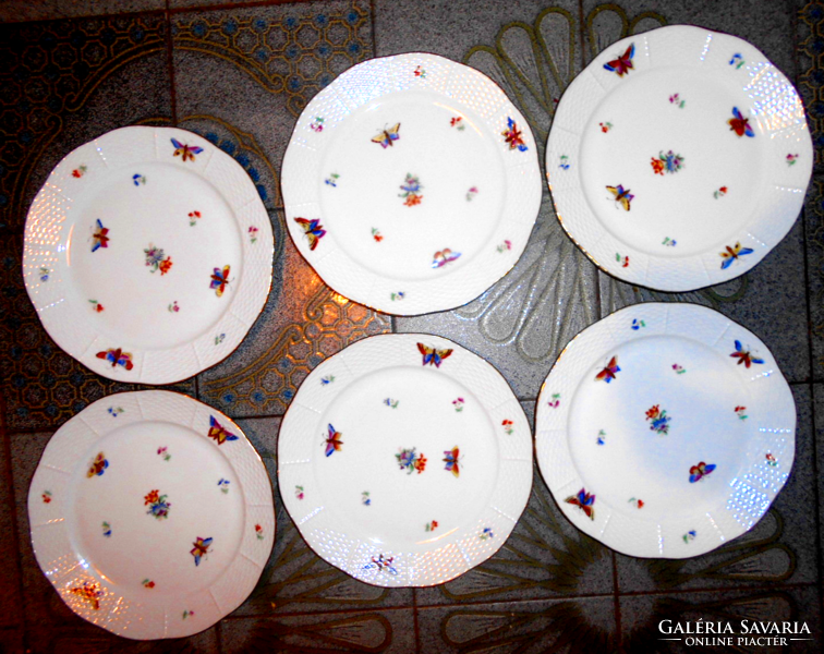 6 antique Herend puppilon (butterfly) pattern flat plates 24.5 cm