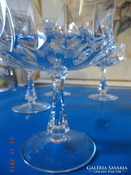 Very nice lead crystal champagne glasses! 7.