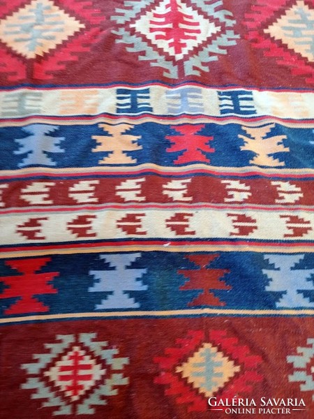 Beautiful Balkan kelim carpet 190 x 280 cm