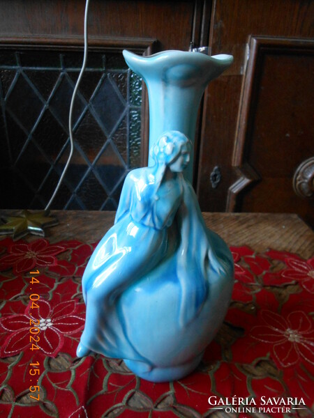 Zsolnay eozin underglaze vase with female figure