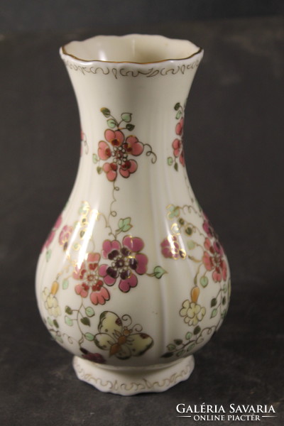 Zsolnay butterfly vase 818