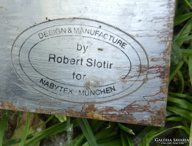 2 Postmodern metal shelves nabytek München design & manufacturer Robert Slotir's work 1980