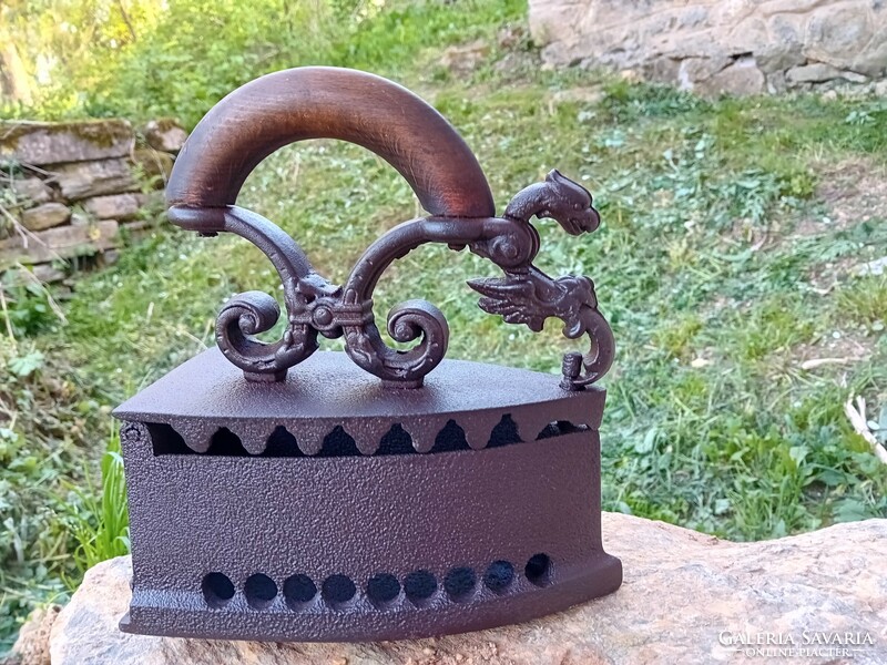 Old dragon head charcoal iron, cast iron
