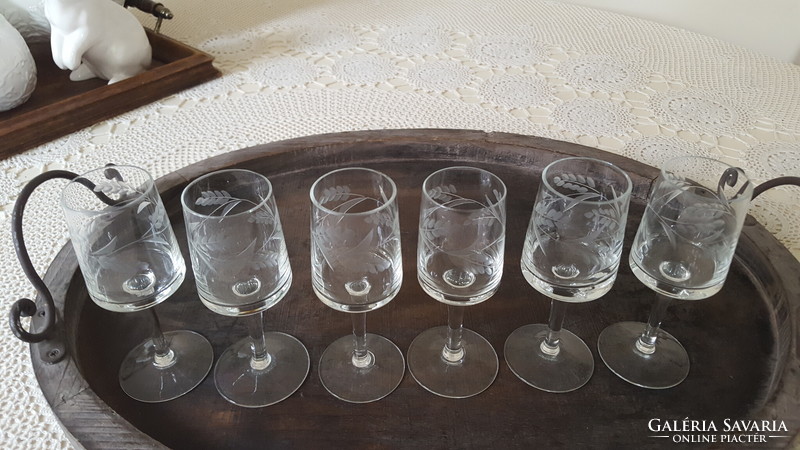 Set of 6 old stemmed, incised glass glasses.