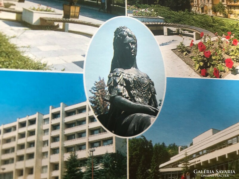 Queen Elizabeth's statue in the bartfa spa / Slovakia! Post-cleaned postcard.