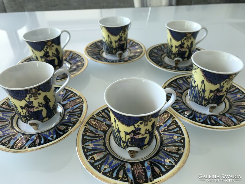 Porcelán mokkás készlet gyönyörű mintával, gazdag aranyozással, Fathi Mahmoud dizájn