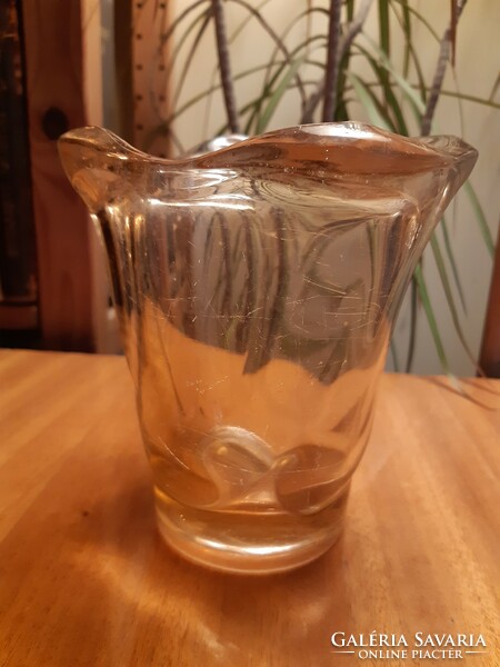 Salmon colored Czech sklo union glass vase by františek zemek, 1959