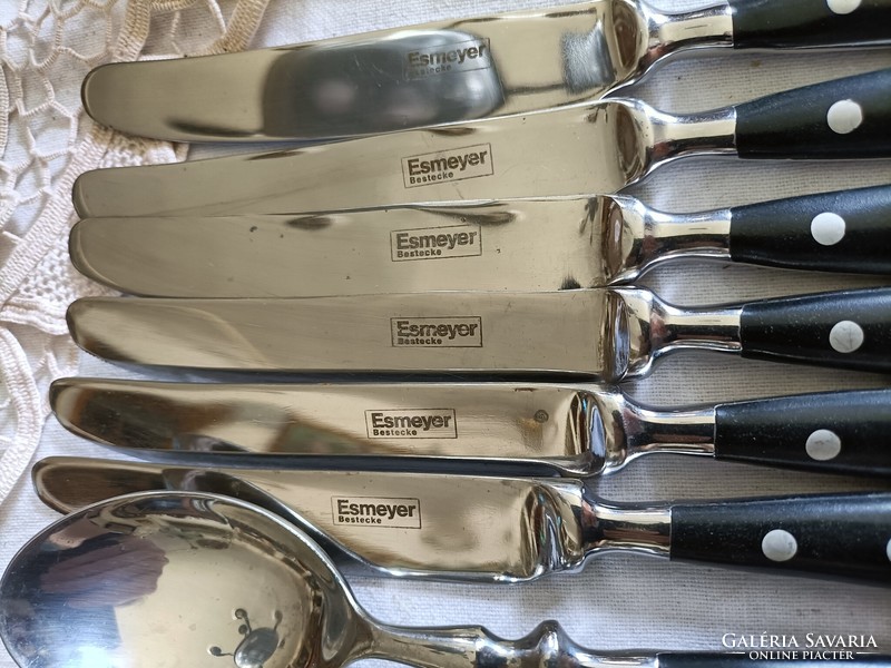 Set of 23 cutlery