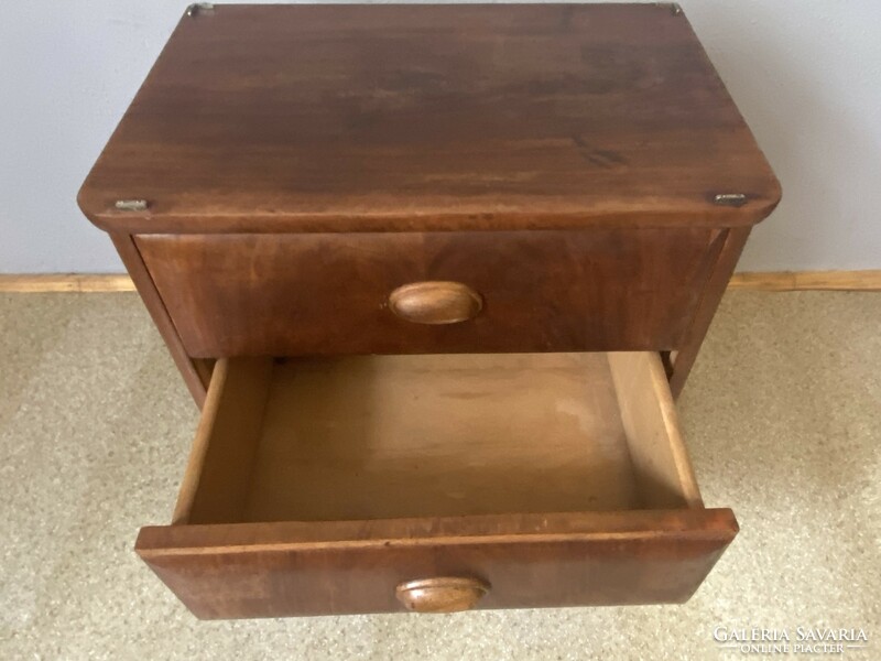 Art deco 3-drawer nightstand furniture