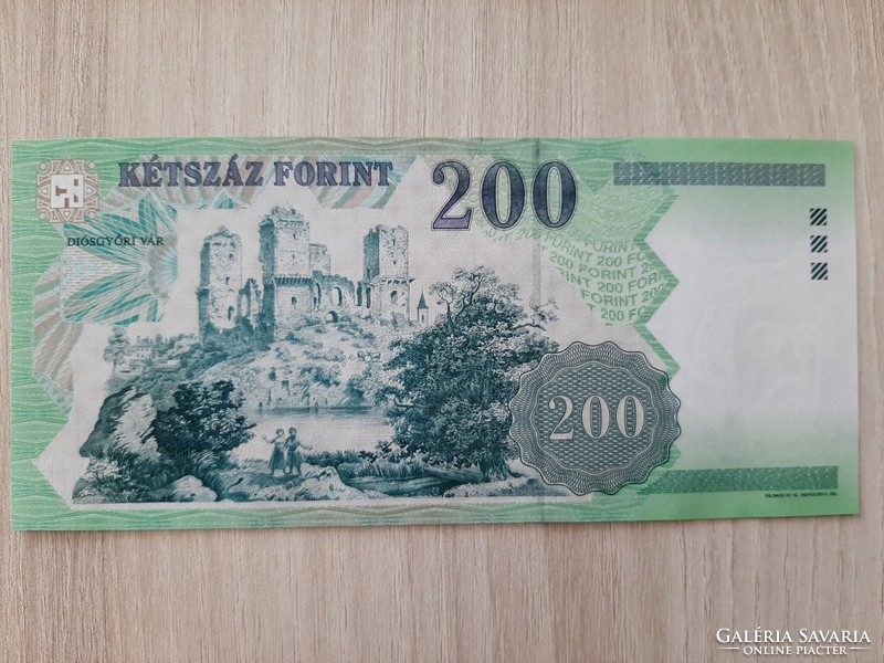 200 forint bankjegy FE sorozat 2001 ropogós bankjegy UNC