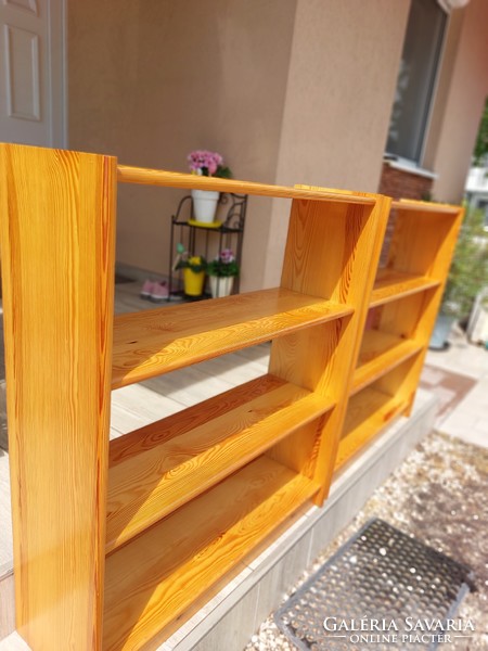 2 high-quality pine shelves for sale. Price / 1 pc.