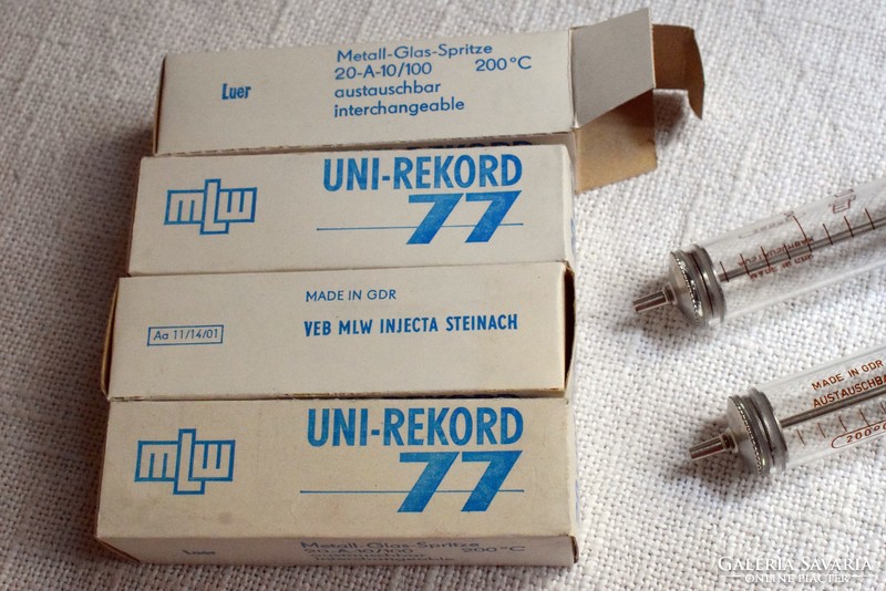 Old glass syringe, mlw unirecord 77, unused factory condition 1pc. , 11.7 X 3.3 cm , 20cm3 gdr