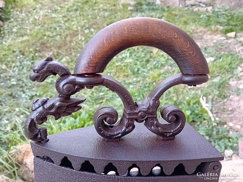 Old dragon head charcoal iron, cast iron