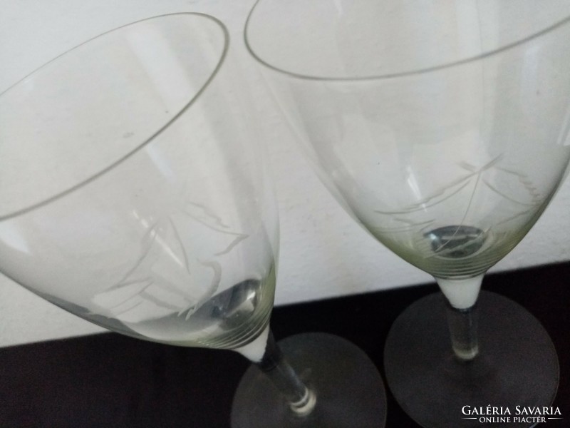 Set of 2 wine glasses (engraved) for sale