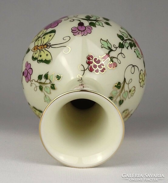 1Q940 Zsolnay porcelain vase with old butterfly butter color 15 cm