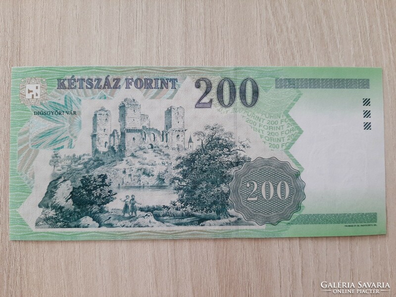 200 forint bankjegy FC sorozat 2007 UNC  elcsúszott vágás