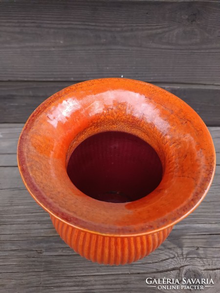 Retro ceramic vase. 21 cm high orange