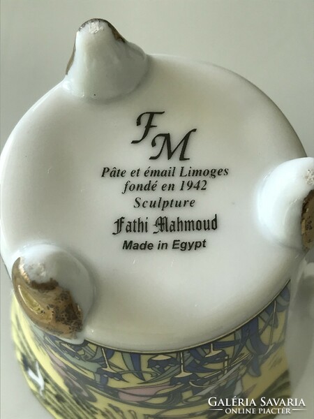 Porcelain mocha set with beautiful pattern, rich gilding, fathi mahmoud design