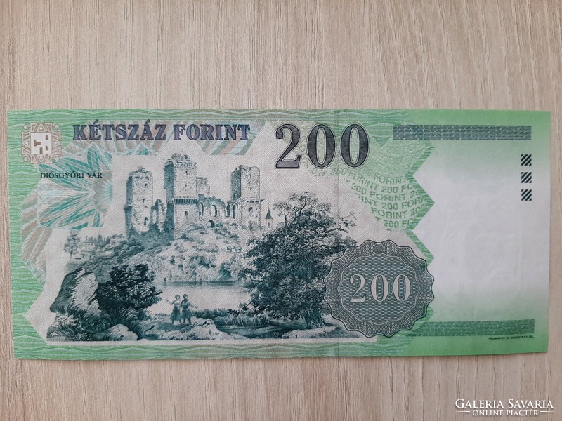 200 forint bankjegy FB sorozat 2002 ropogós bankjegy UNC