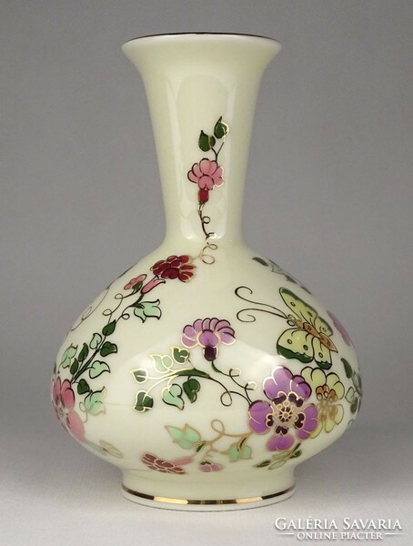 1Q940 Zsolnay porcelain vase with old butterfly butter color 15 cm