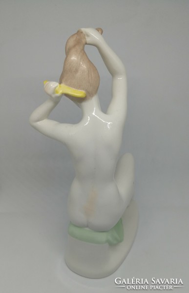 Aquincum porcelain combing female nude!