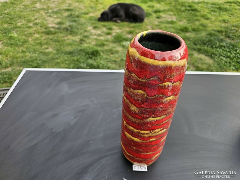 T1579 ceramic vase 31 cm