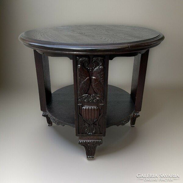 Antique unique carved Transylvanian salon/card table from the xx. From the beginning of the century