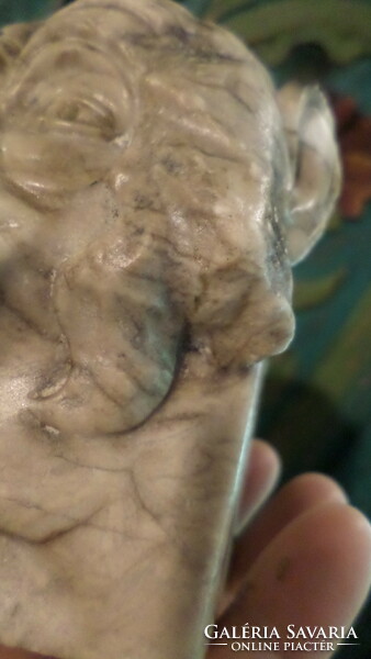 About 10 cm, 70 dkg, stone carved monkey head, paperweight or candle holder.