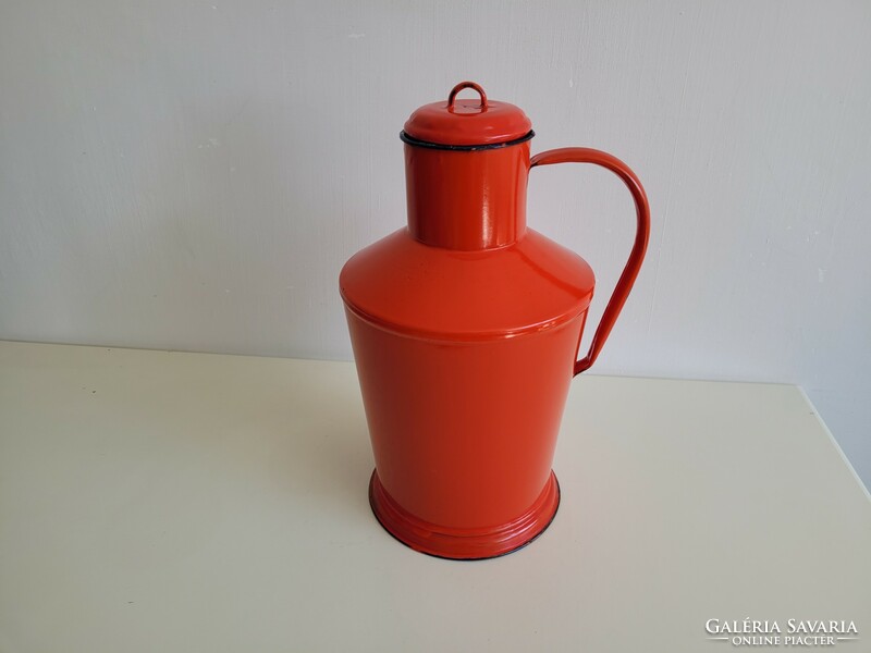 Old vintage enameled red enameled iron jug 7 l water jug decoration water jug new