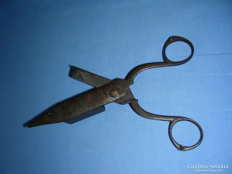 Antique wrought iron candle knocker