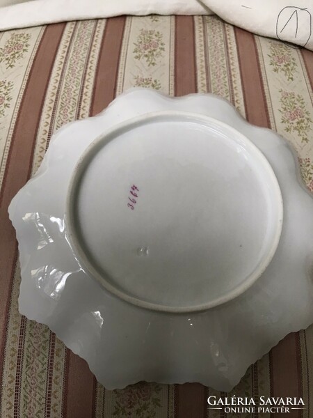 Szecessziós kb.1900-10 környéki feltehetően Prussia ? festett porcelán tányérok 4+2 db.