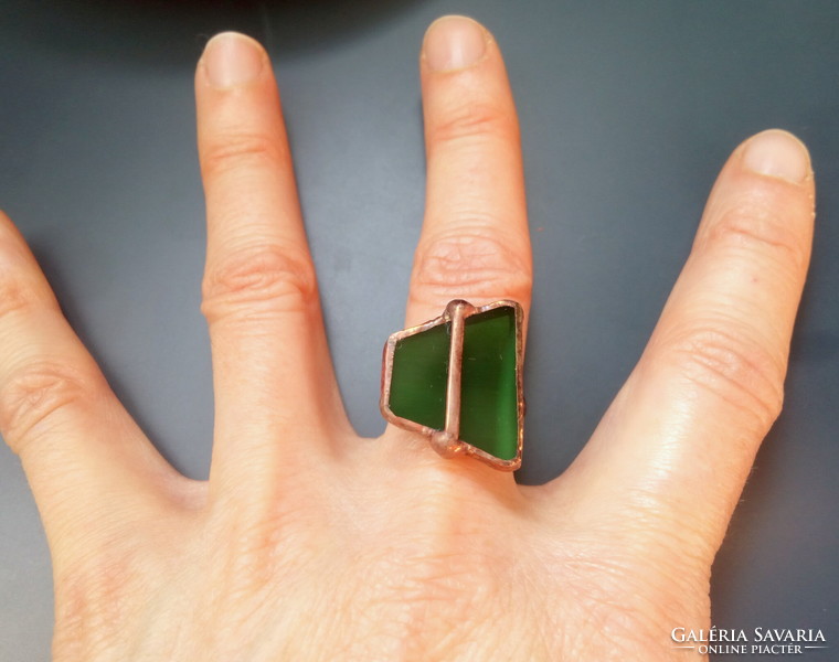 Beautiful green glass jewelry, ring