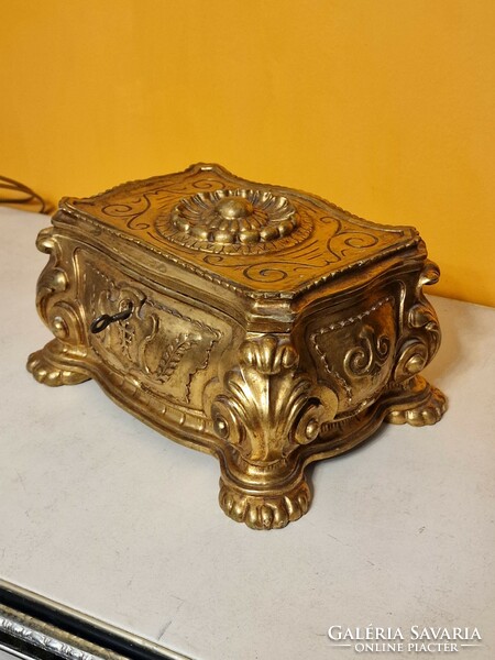 Beautiful old wooden box (jewelry box)