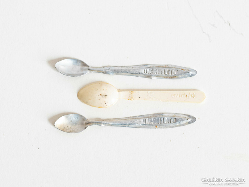 Rare mini spoons with retro passenger catering inscription