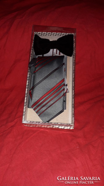 Hibátlan CSEHSZLOVÁK díszdobozos HEDVA nyakkendők + díszzsebkendő SOSEM HASZNÁLT a képek szerint