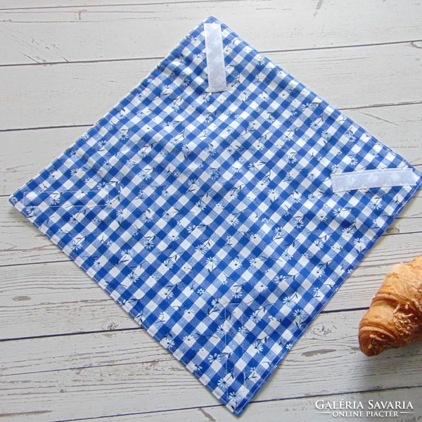 New napkin - checkered, floral