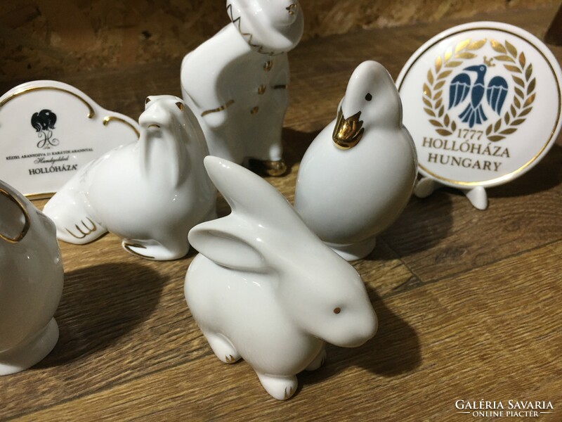 Hollóházi porcelán figurák , plusz plakett