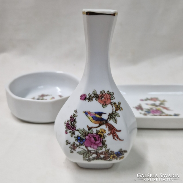 Hollóházi paradicsommadaras porcelán váza tálka és hamutál hibátlan állapotban együtt eladó