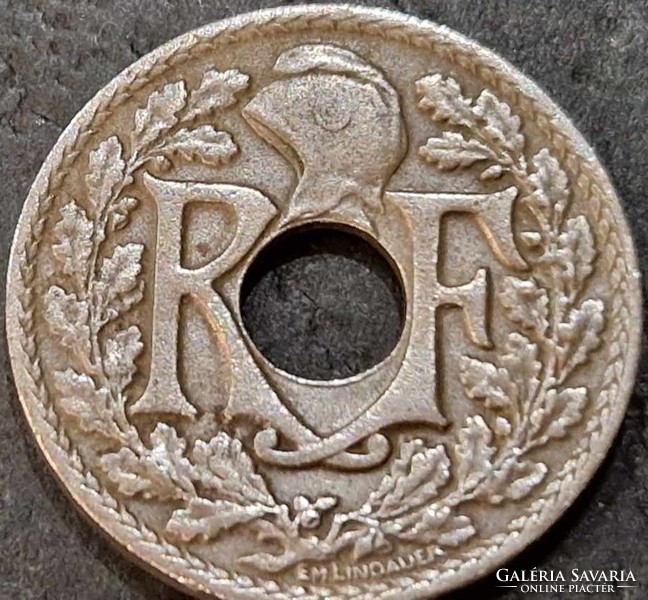 France 10 centimes, 1924, mint mark: ''horn of plenty'' - Paris